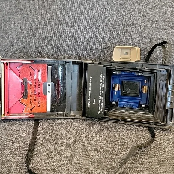 Polaroid Sears Vintage Special Minute Maker Camera - Black and Tan - Picture 3 of 4